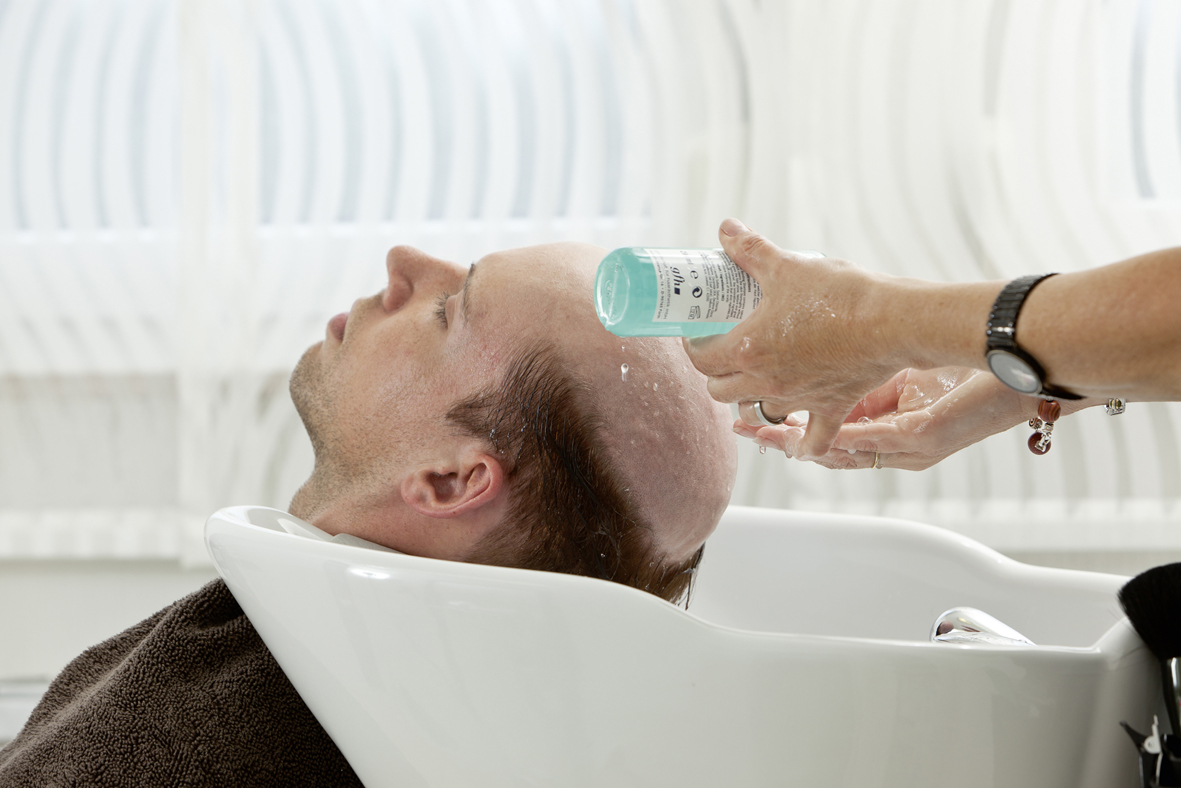 ContactSkin - Schritt 1 | Haarcenter Hess Zweithaarspezialist in Rosenheim