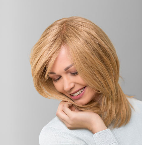 ContactSkin - Janin nachher | Haarcenter Hess Zweithaarspezialist in Rosenheim